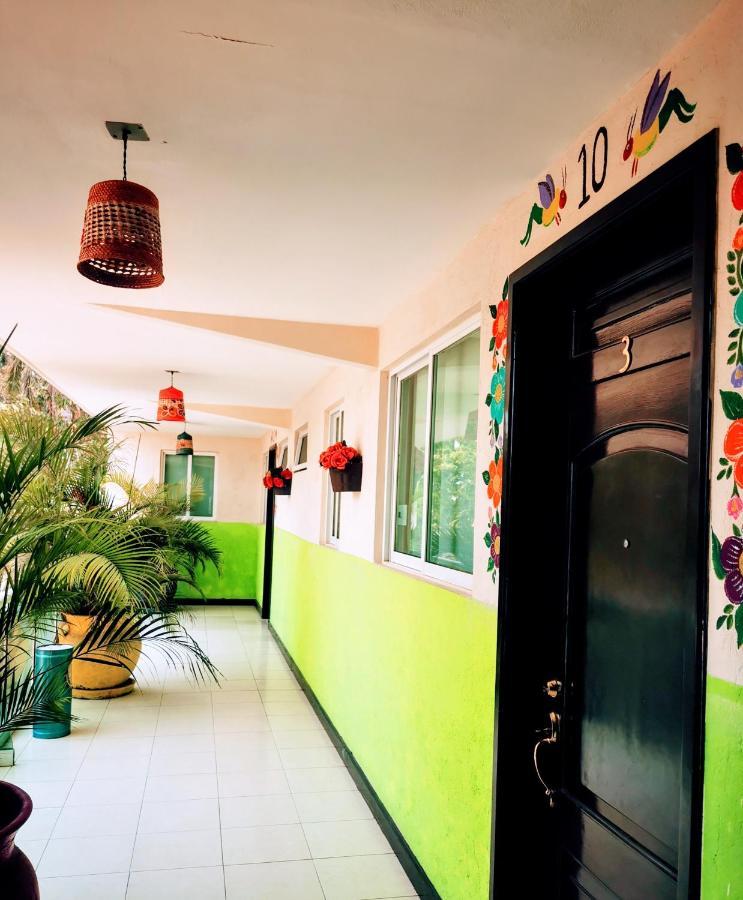 Hotel Chapul Inn Acapulco Exterior photo